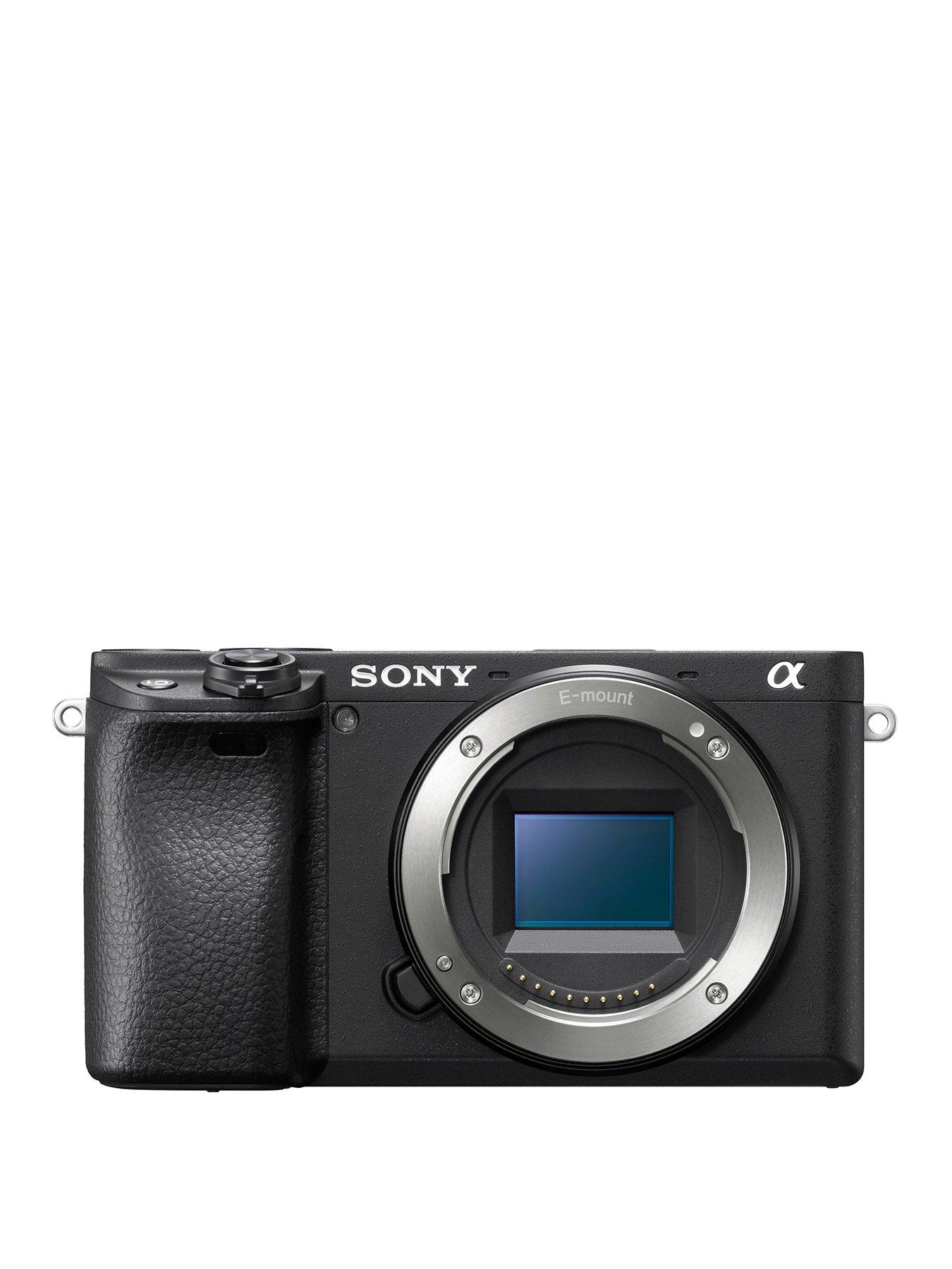 Sony A6400 E-Mount Camera With APS-C Sensor